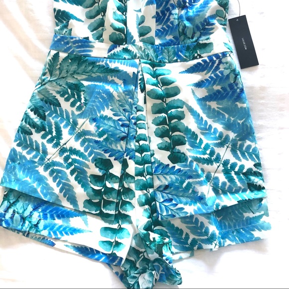 NWT Lulus Balboa Park White Print Romper, Small - Picture 9 of 16